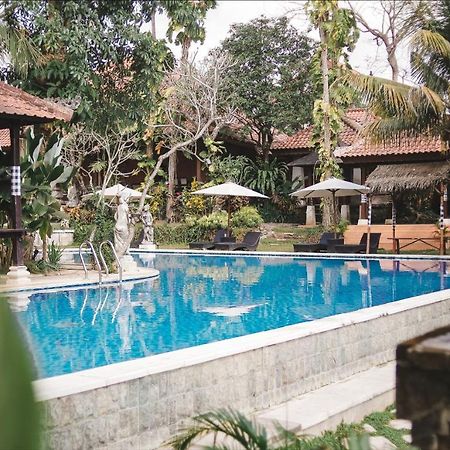 Ubud Hotel & Cottages Malang Luaran gambar