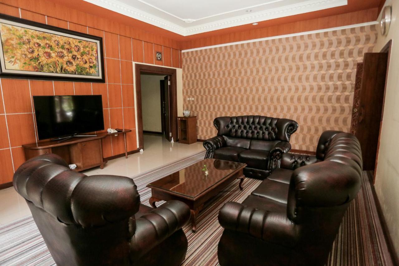 Ubud Hotel & Cottages Malang Luaran gambar